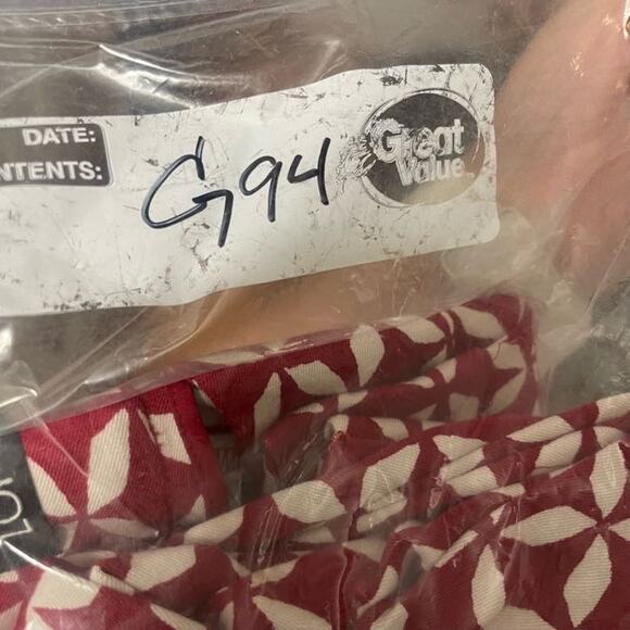 Ann Taylor LOFT Julie Fit Skinny Ankle Pants Printed Red - Size 8 - Picture 9 of 9